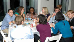 Students converse at the CIST Forum dinner.