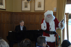 Marvin Hamlisch and Santa at the Family Lodge