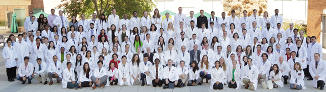 group photo of NIH Clinical Fellows and NIH senior staff on NIH Clinical Fellows Day